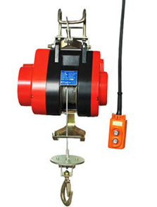 可能導(dǎo)致商場電動葫蘆鋼絲繩斷裂的操作